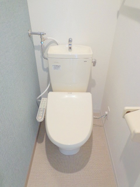トイレ　ウォシュレットです☆