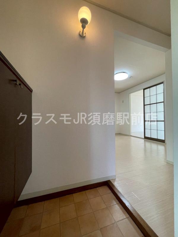 玄関　玄関からです！