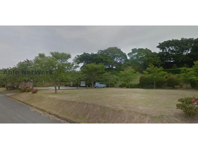 公園　横須賀城跡公園（公園）まで1207m