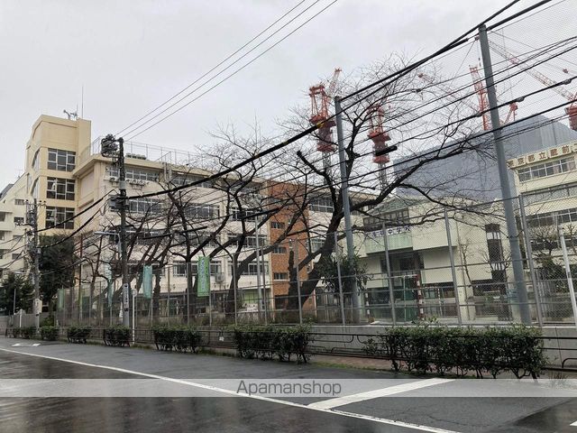 中学校　浅草中学校（中学校）まで92m