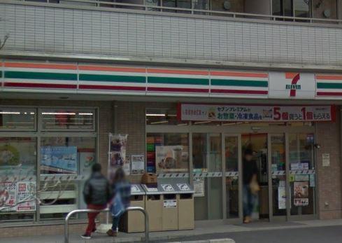 コンビニ　セブンイレブン 大田区西蒲田店（コンビニ）まで872m
