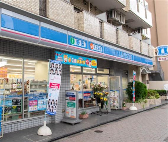 コンビニ　ローソン 麻布十番店（コンビニ）まで200m