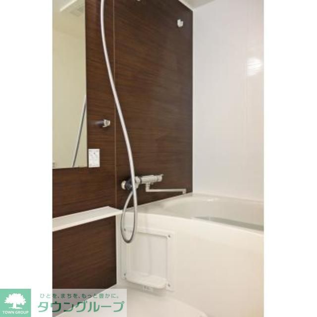 バス・シャワールーム　※写真は同タイプ住戸です。