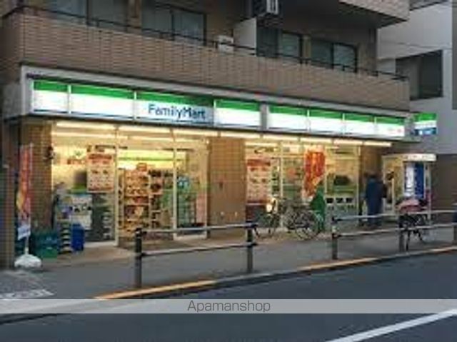 その他　【コンビニエンスストア】ファミリーマート　板橋一丁目店（その他）まで517m