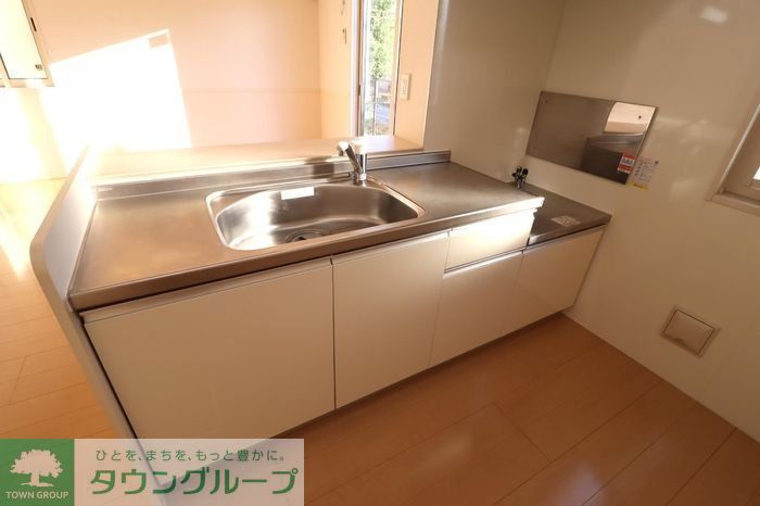 キッチン　お問合せはタウンハウジングまで！※現地待合わせ相談可能