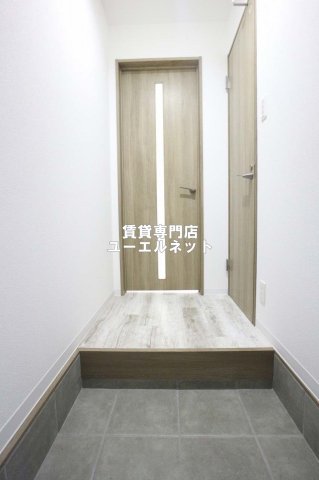 玄関　住まいの顔ともなる玄関