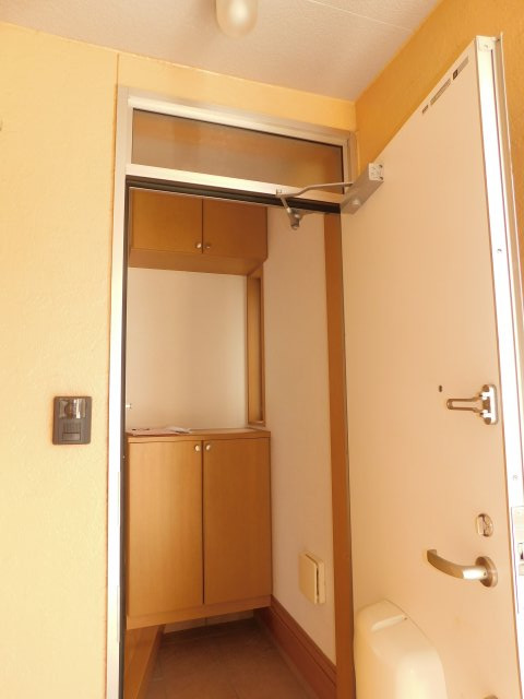 その他部屋・スペース　モニター付きインターホンあり