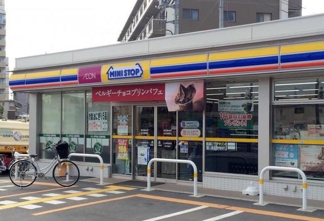 コンビニ　ミニストップ富士見鶴瀬東店（コンビニ）まで291m
