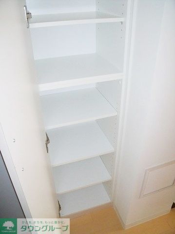 玄関　お部屋探しは【タウンハウジング蘇我店】にお任せ下さい♪