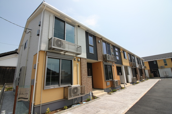 建物外観　お洒落な外観