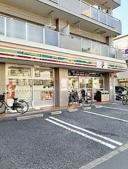 コンビニ　セブンイレブン蓮根店（コンビニ）まで380m