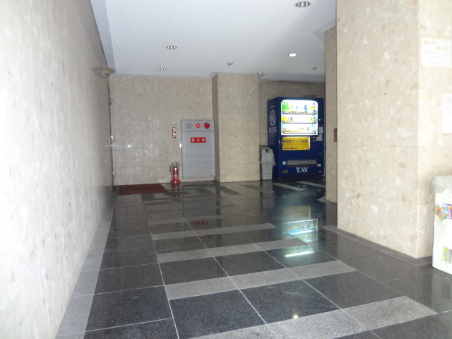 ロビー　建物の内部です