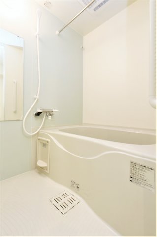 バス・シャワールーム　同物件・別部屋（参考写真）