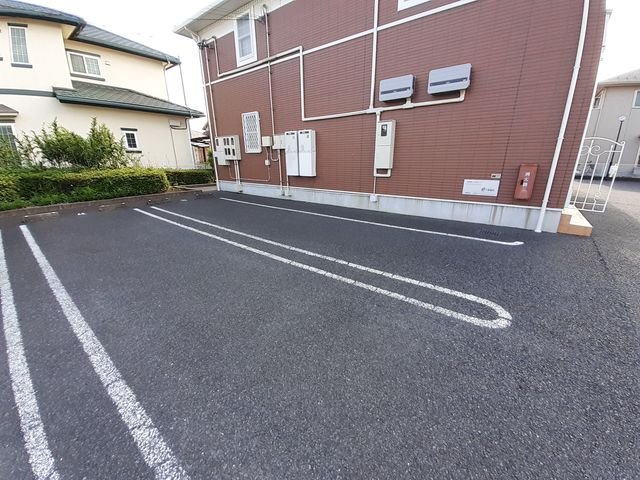 駐車場　駐車場完備です