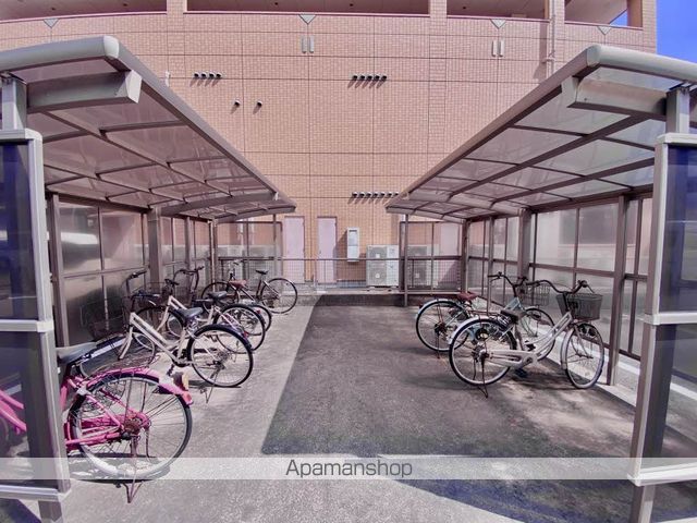 プラセール花華 B棟の外観写真