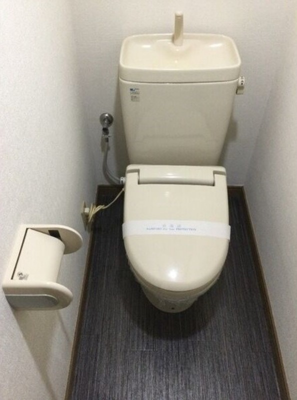 トイレ　図面と現状に相違がある場合には現状を優先