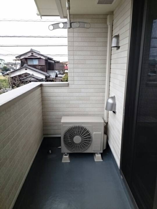 バルコニー　バルコニー
