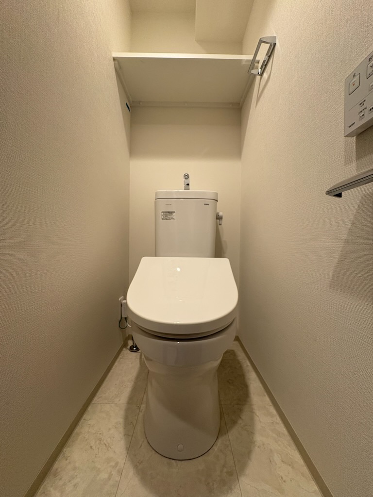 ガーラ・プレシャス横浜西谷のトイレ写真