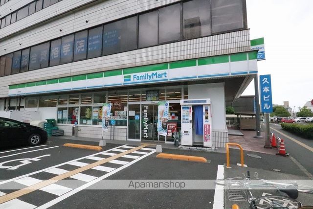 コンビニ　ファミリーマート鳥取駅南店（コンビニ）まで414m