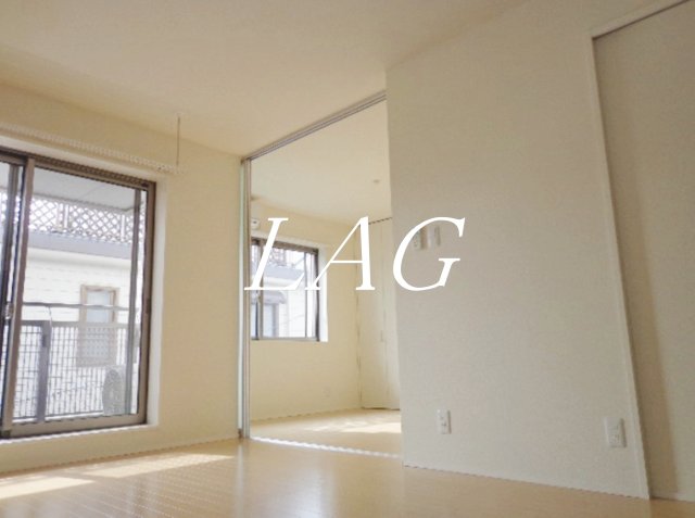 居室・リビング　洋室のお部屋です。