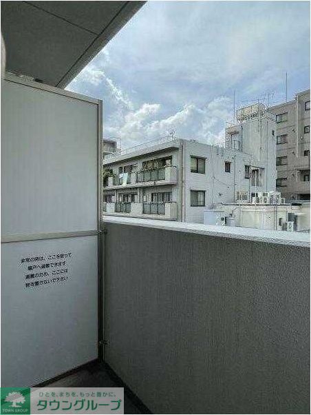 バルコニー