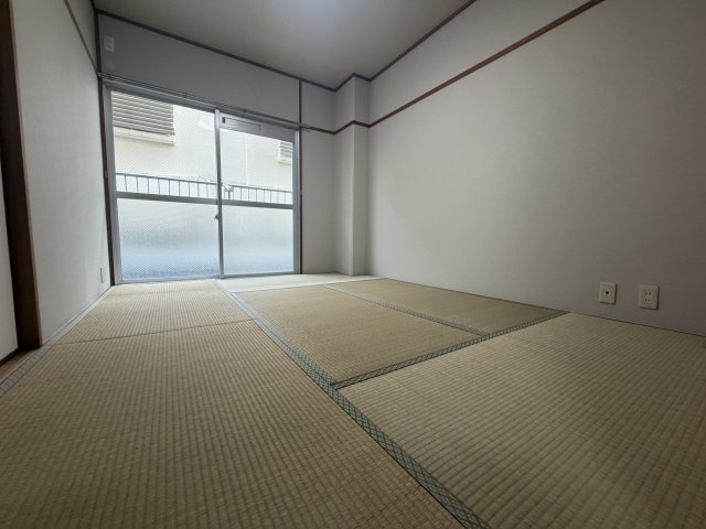 阪急甲陽線 苦楽園口駅 徒歩3分 4階建 築43年の内装写真