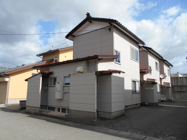 東原町17番貸家