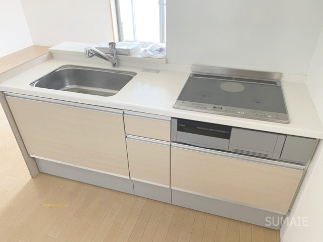 キッチン　IHコンロでお手入れ簡単！