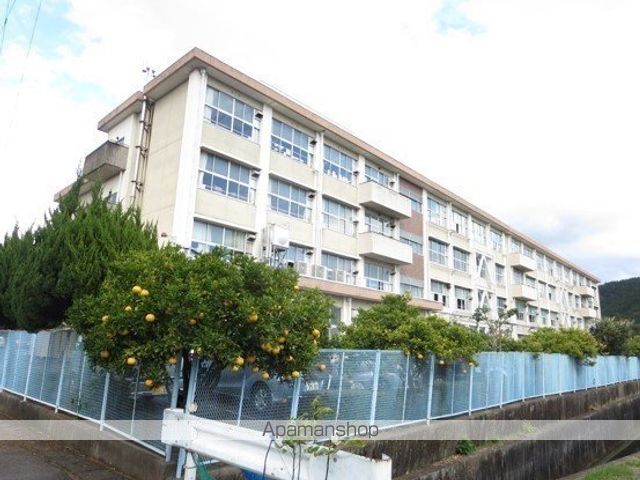 小学校　岐阜市立岩野田北小学校（小学校）まで700m
