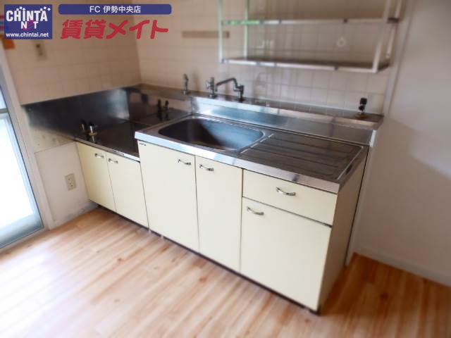 キッチン　同型参考写真