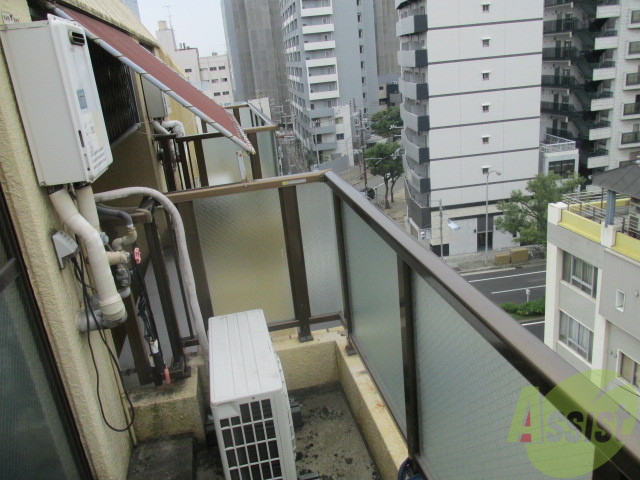 バルコニー　有馬街道沿い、何かと便利です