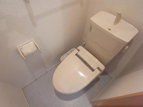 トイレ　シャワー付トイレ