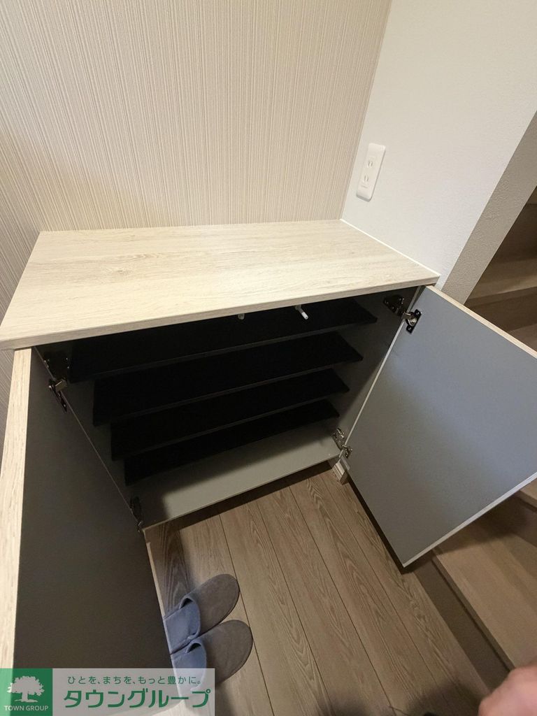 玄関　設備