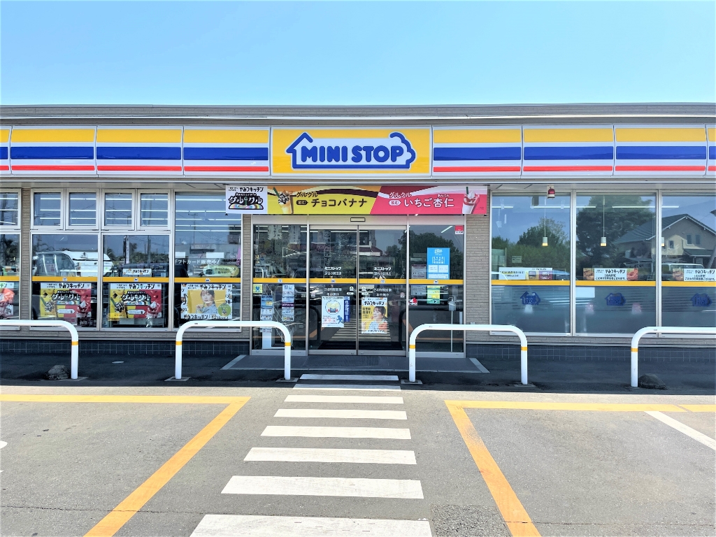 コンビニ　ミニストップ 深谷小前田店（コンビニ）まで818m