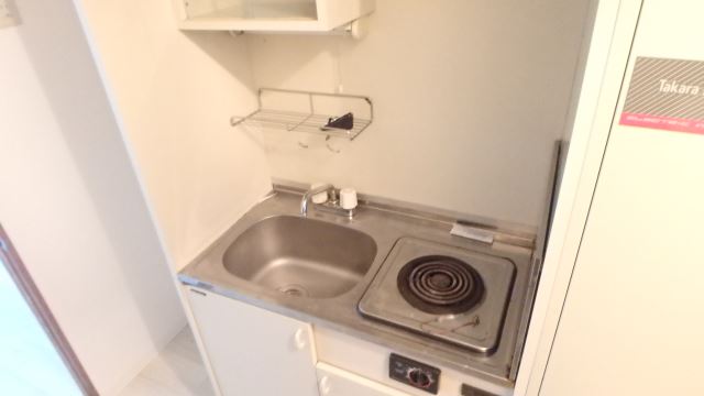 キッチン　電気コンロのキッチン