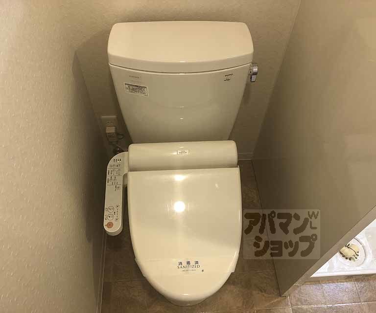 阪急嵐山線 上桂駅 徒歩10分 5階建 築15年のトイレ写真