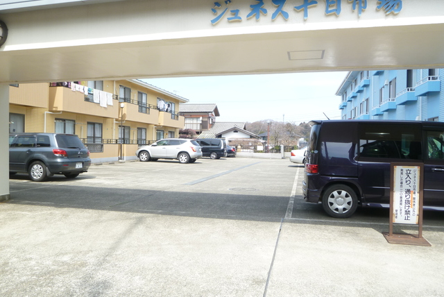 駐車場　★敷地内駐車場です★