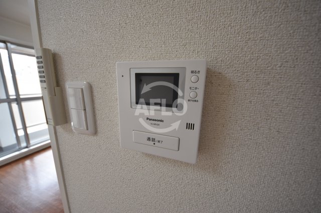 セキュリティ　西青山ハイツ　モニターフォン