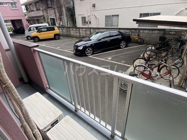 山口ハウスビルの内装写真