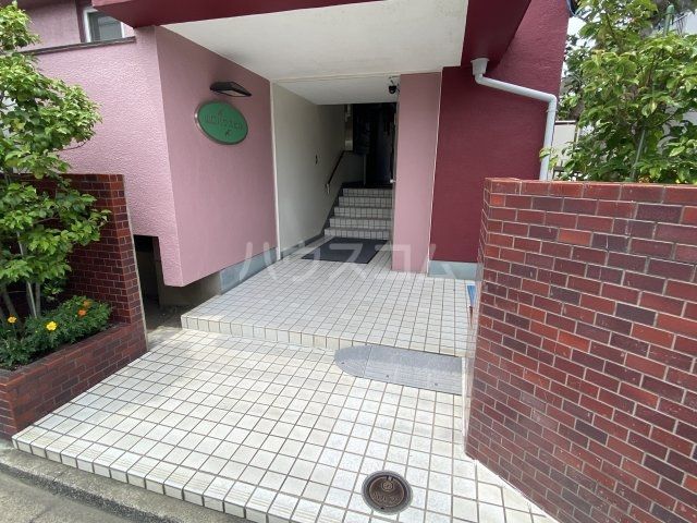 山口ハウスビルの外観写真