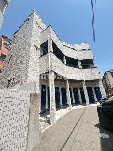 Walk one minutes岡本の外観写真
