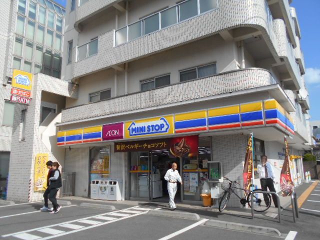 コンビニ　ミニストップ小田原荻窪店（コンビニ）まで545m