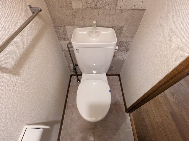 ロイヤルアメニティー巣鴨のトイレ写真