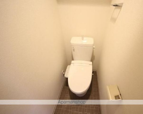 ＪＲ大阪環状線 京橋駅 徒歩6分 7階建 築8年のトイレ写真