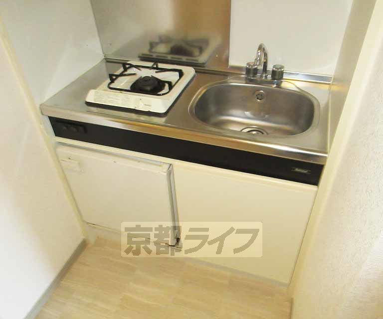 キッチン　コンパクトなキッチン・