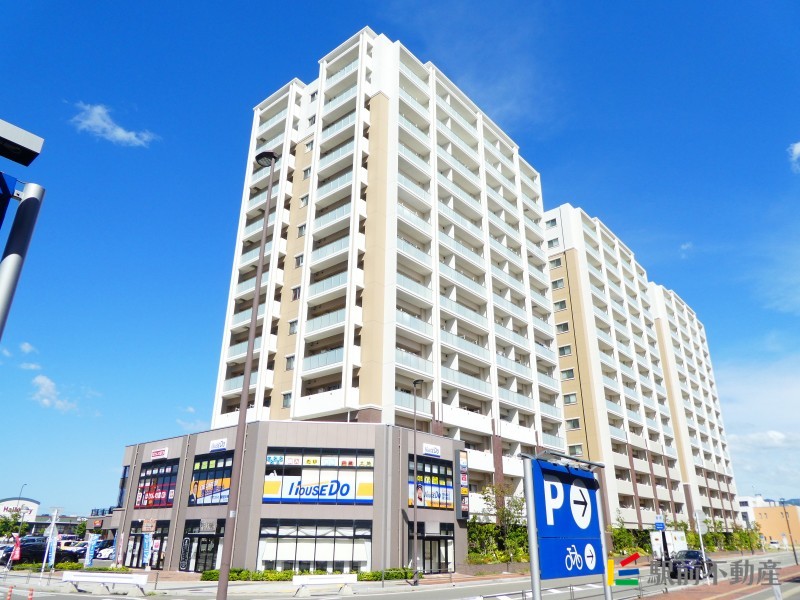 RJRプレシア新宮中央駅前の外観写真