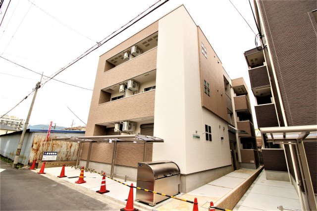 フジパレス河内花園V番館の外観写真