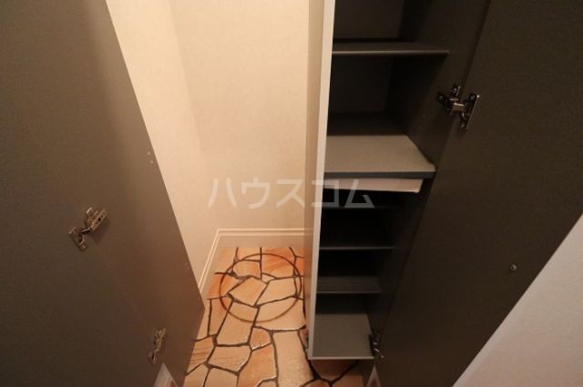メゾングリーンヒルの玄関写真