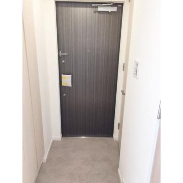 玄関　※写真は同タイプ住戸です。