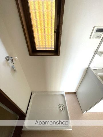 ＪＲ南武線 稲田堤駅 徒歩4分 2階建 築33年の内装写真